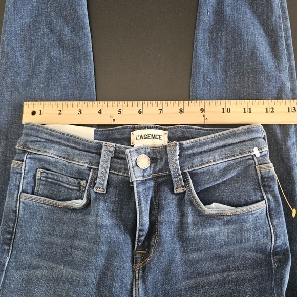 L'AGENCE  Margo High Rise Skinny Vintage Blue Dark Wash Jeans Sz 24 $275 Retail - Picture 4 of 11
